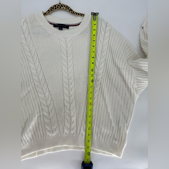 Tommy Hilfiger Women's Oversized White Cable Knit Sweater - Picture 8 of 12